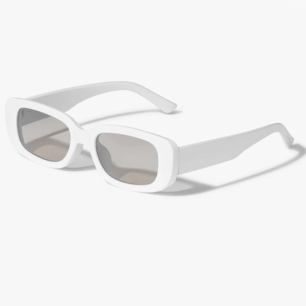 PILGRIM YANSEL RECYCLED WHITE POLARIZED SUNGLASSES WOMEN